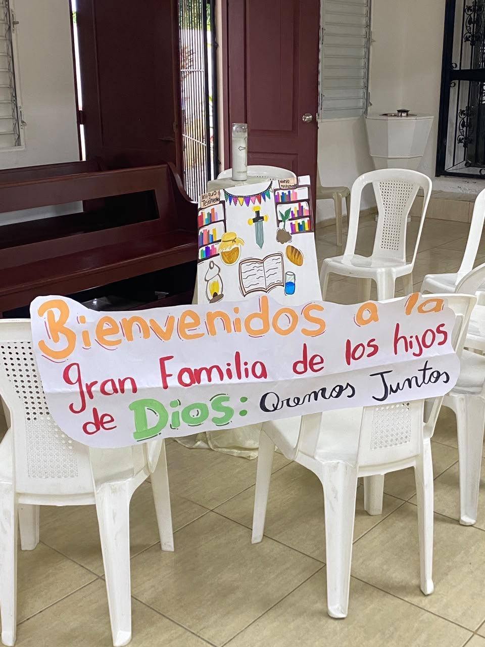 Feria Bíblica - parroquia San José de Cenovi